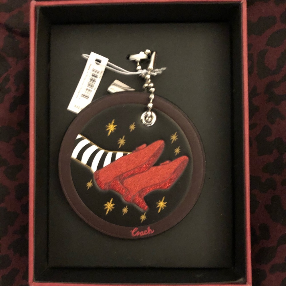 🌸Coach Ruby Slippers Hang Tag🌸